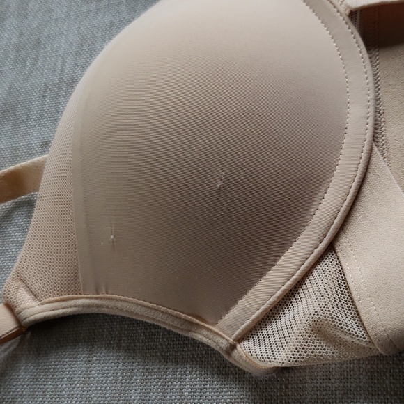 Lively  beige padded not wired bra size 34A - Picture 2 of 4